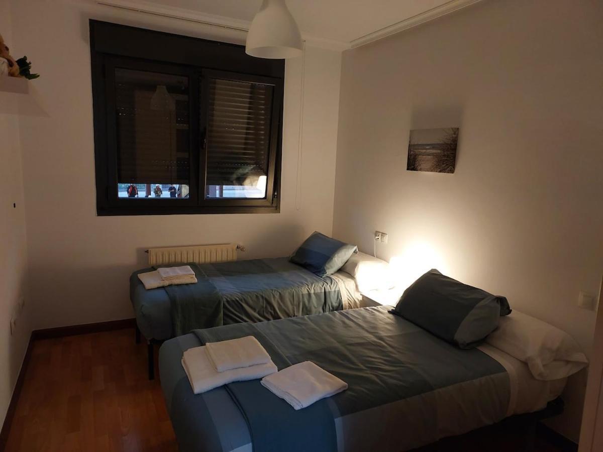 145A Apartamento Moderno Dos Habitaciones Хіхон Екстер'єр фото